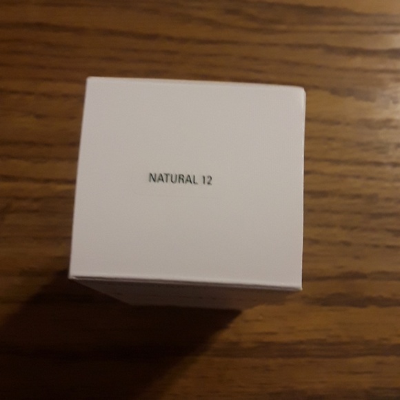 SOLD** La mer soft fluid foundation - Picture 3 of 6